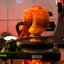 Robot DJ's