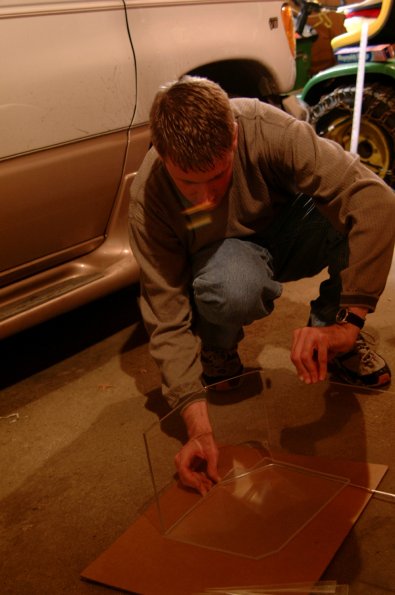 Bending the plexiglas to fit