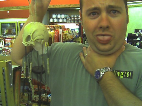 Skull wind chimes