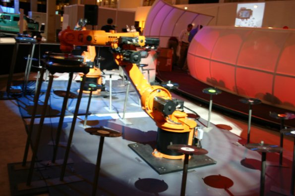 Robot DJ's